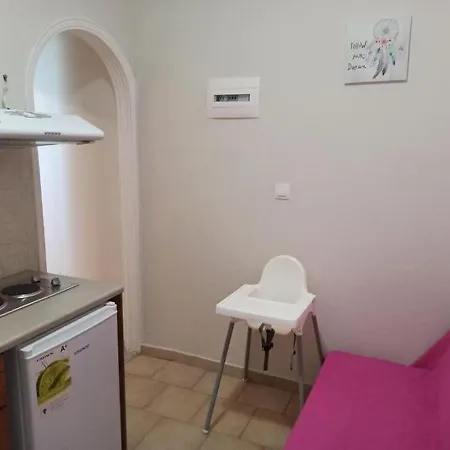 Summer Desire - One Bedroom Apartment With Sea View